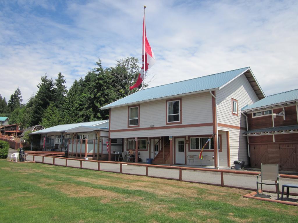 Oceanside Resort Powell River Extérieur photo