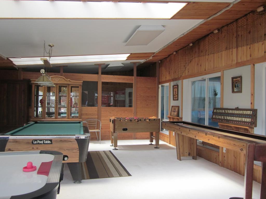 Oceanside Resort Powell River Extérieur photo